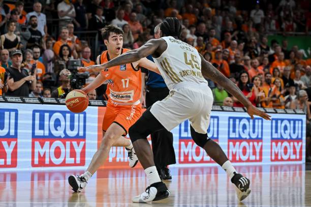 这场胜利并 这场胜利并