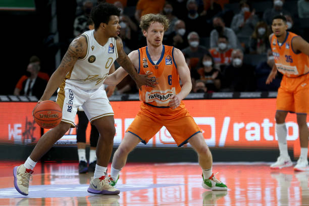 是众多国际 是众多国际