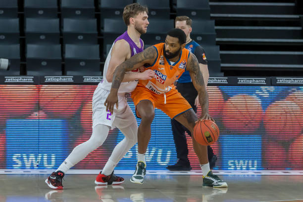 念的法甲比 念的法甲比